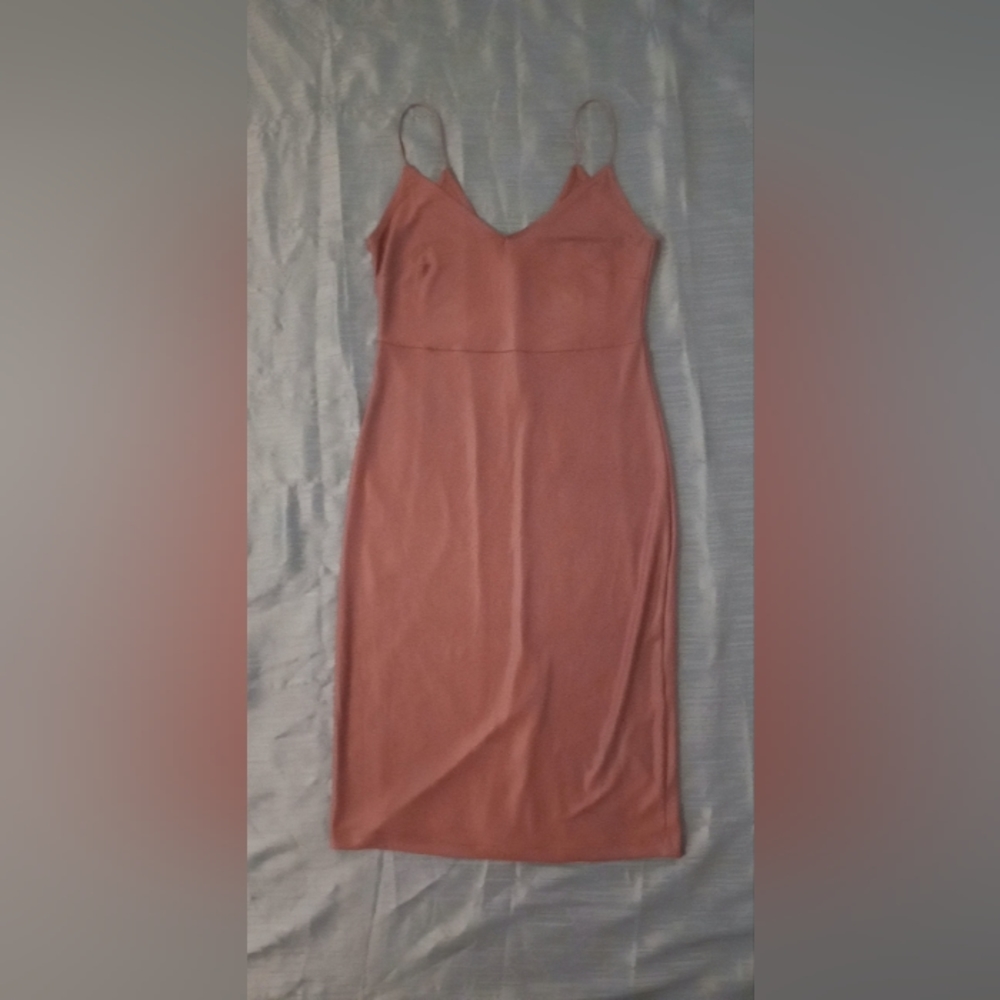 Dress - Picture 4 of 5